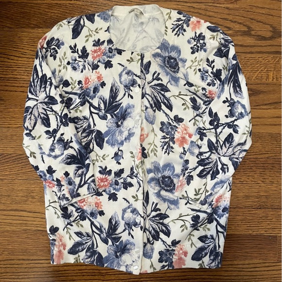 Talbots Ladies Floral Cardigan Sweater 3/4 Sleeves Size Small - Picture 1 of 6